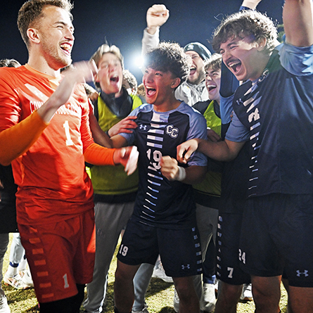 Semifinal victory sends Men’s Soccer back to NCAA DIII Championship game