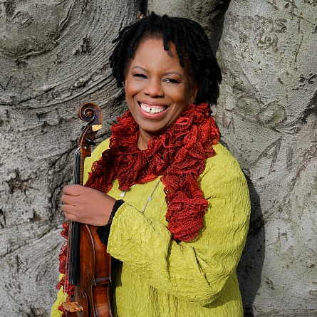 Regina Carter. Photo by Christopher Drukker.